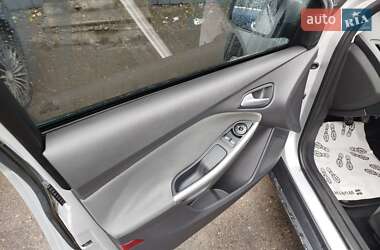 Универсал Ford Focus 2011 в 