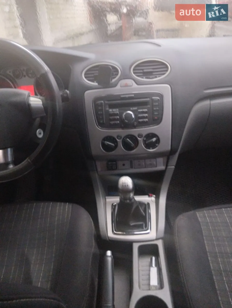 2010 Ford Focus - мініатюра 23