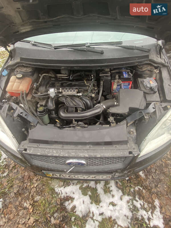 Хэтчбек Ford Focus 2007 в Коростене