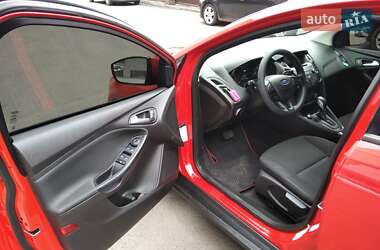 Седан Ford Focus 2017 в 