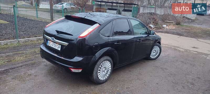 Хэтчбек Ford Focus 2008 в Жидачове