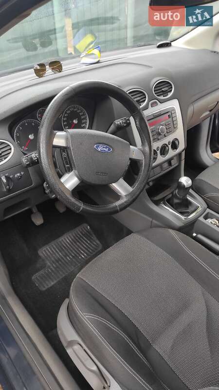 Хэтчбек Ford Focus 2007 в Прилуках