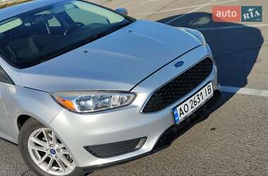 Седан Ford Focus 2017 в Ужгороді