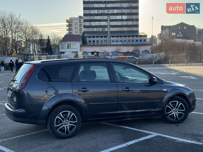 Універсал Ford Focus 2006 в Івано-Франківську