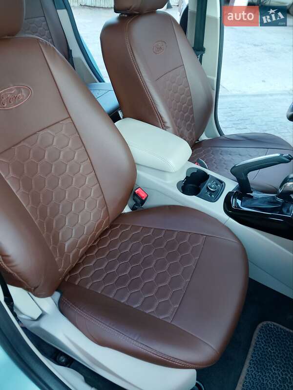 Хэтчбек Ford Focus 2012 в Луцке