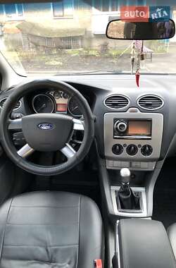 Седан Ford Focus 2008 в Калиновке