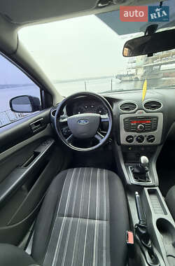 Хэтчбек Ford Focus 2011 в Днепре