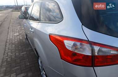Универсал Ford Focus 2014 в 