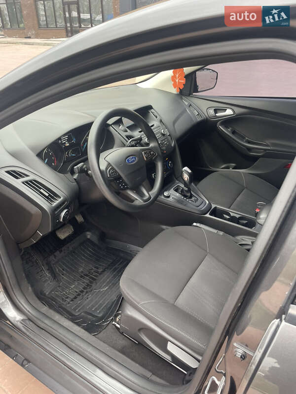 Седан Ford Focus 2016 в Остроге фото 15 Седан Ford Focus 2016 в Остроге