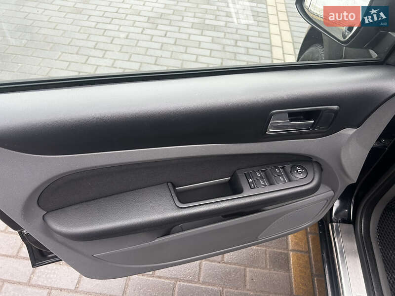 Універсал Ford Focus 2010 в Рівному