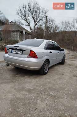Седан Ford Focus 2002 в 