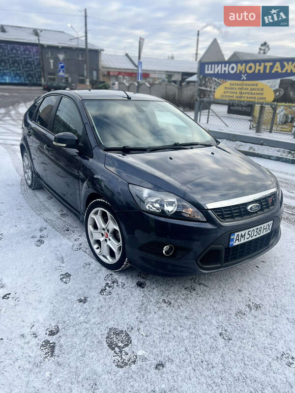 Хетчбек Ford Focus 2009 в Житомирі