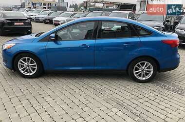 Седан Ford Focus 2015 в 