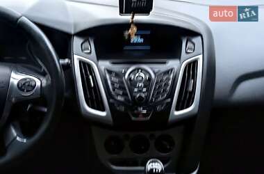 Универсал Ford Focus 2013 в 