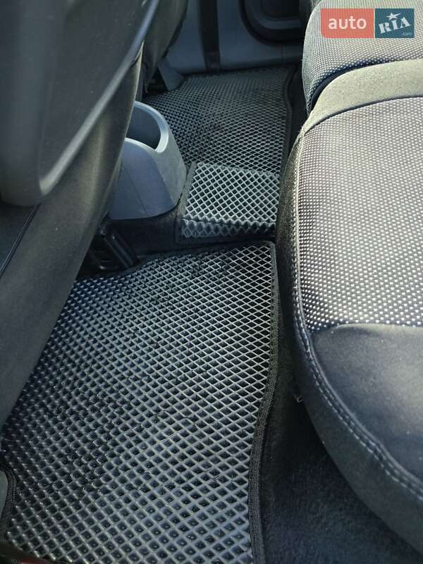 Універсал Ford Focus 2006 в Луцьку фото 5 Універсал Ford Focus 2006 в Луцьку