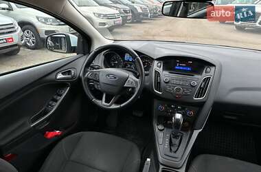 Хэтчбек Ford Focus 2017 в 