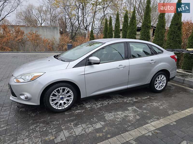 Седан Ford Focus 2012 в Ивано-Франковске