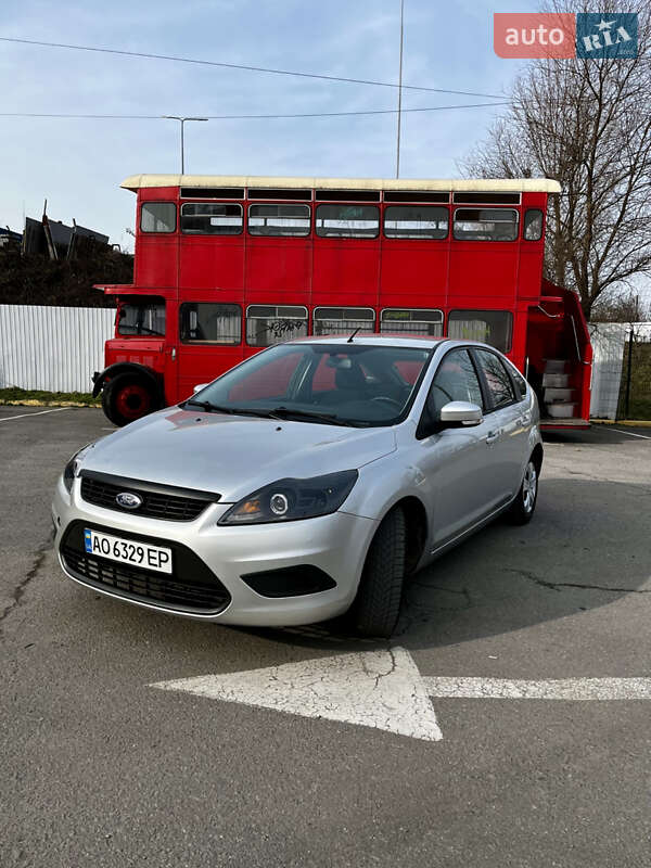 Хетчбек Ford Focus 2010 в Ужгороді