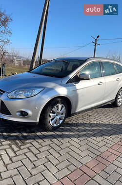 Універсал Ford Focus 2012 в Золочеві