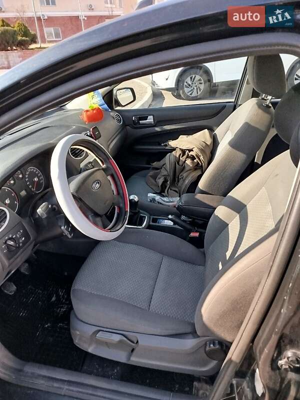 Седан Ford Focus 2006 в Николаеве