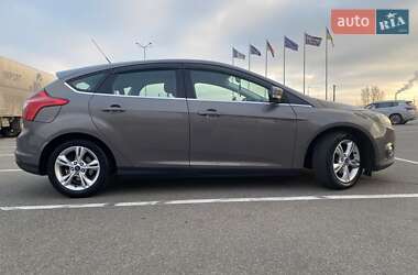 Хэтчбек Ford Focus 2014 в Киеве