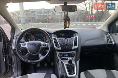 Хэтчбек Ford Focus 2014 в Киеве