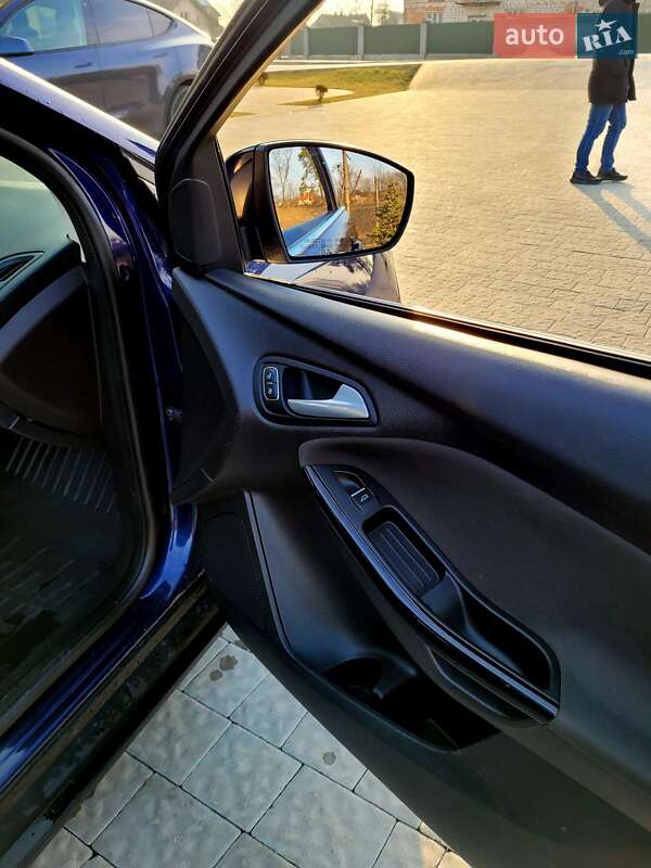 Седан Ford Focus 2017 в Львове фото 31 Седан Ford Focus 2017 в Львове