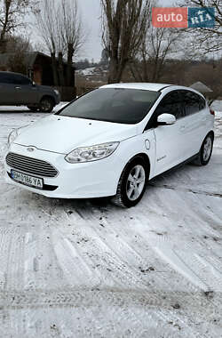 Хэтчбек Ford Focus 2013 в Ромнах