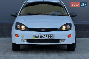 Седан Ford Focus 2001 в 