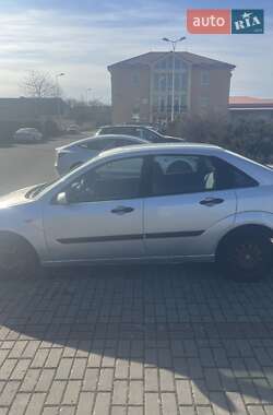 Седан Ford Focus 2001 в Ужгороде