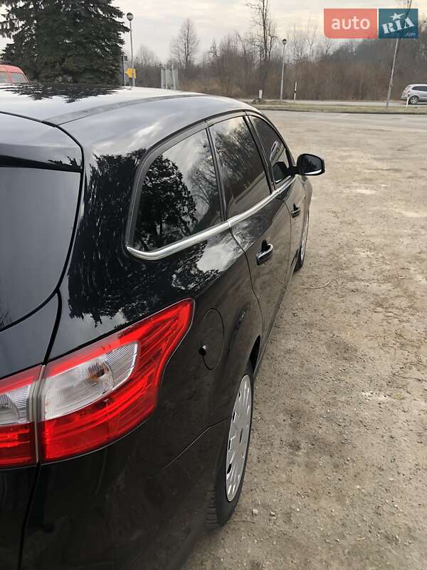 Универсал Ford Focus 2012 в Стрые фото 54 Универсал Ford Focus 2012 в Стрые