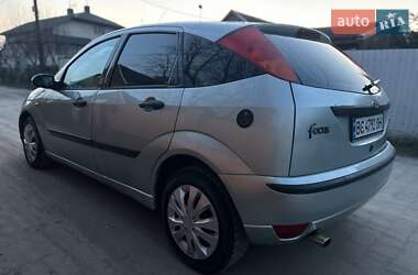 Хетчбек Ford Focus 2004 в Буську