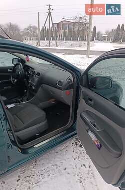 Универсал Ford Focus 2008 в Иваничах