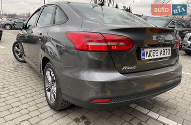 Седан Ford Focus 2017 в 