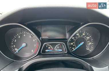 Седан Ford Focus 2017 в 