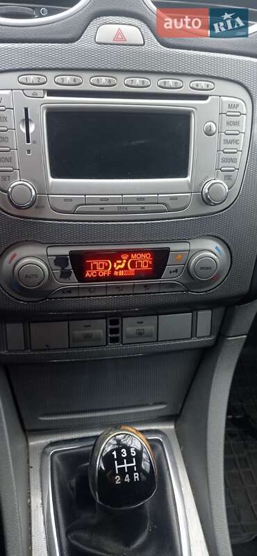 Универсал Ford Focus 2008 в Снятине