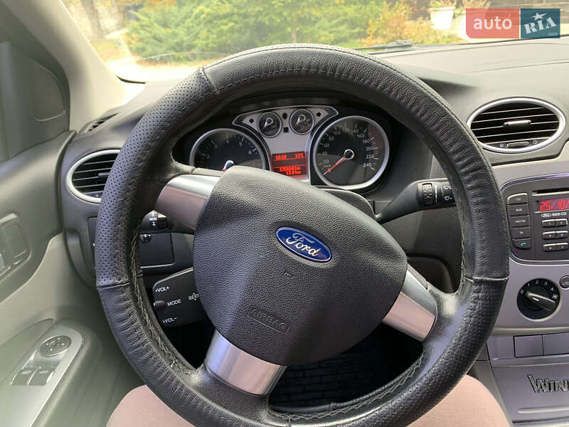 Седан Ford Focus 2010 в Днепре фото 4 Седан Ford Focus 2010 в Днепре