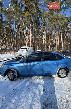 Хэтчбек Ford Focus 2008 в Киеве