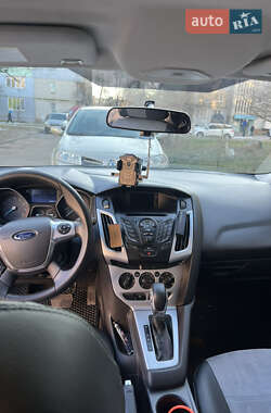 Хетчбек Ford Focus 2013 в Червонограді