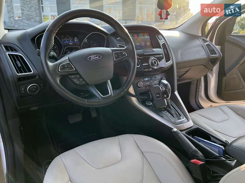 Седан Ford Focus 2017 в Львове фото 11 Седан Ford Focus 2017 в Львове