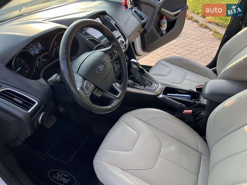 Седан Ford Focus 2017 в Львове фото 22 Седан Ford Focus 2017 в Львове