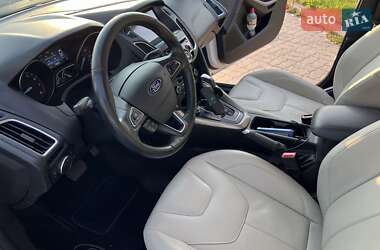 Седан Ford Focus 2017 в 