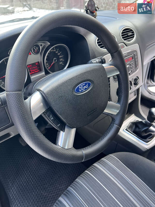 Універсал Ford Focus 2008 в Житомирі