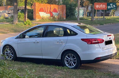 Седан Ford Focus 2017 в 
