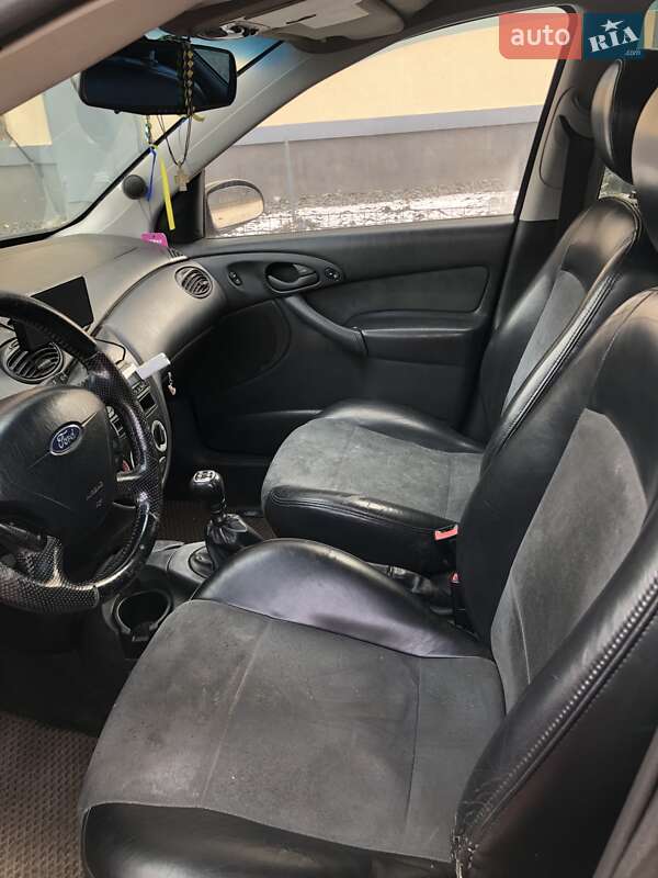 Хэтчбек Ford Focus 2003 в Виннице фото 4 Хэтчбек Ford Focus 2003 в Виннице