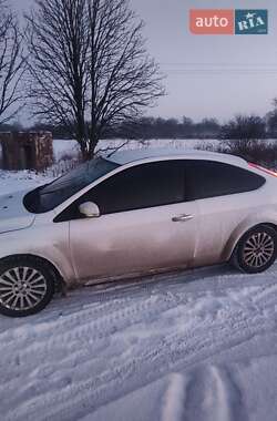 Хэтчбек Ford Focus 2010 в 