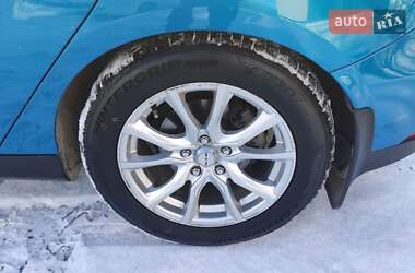 Хэтчбек Ford Focus 2016 в 