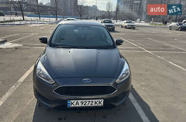 Хэтчбек Ford Focus 2017 в Киеве