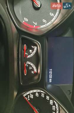 Хэтчбек Ford Focus 2013 в 