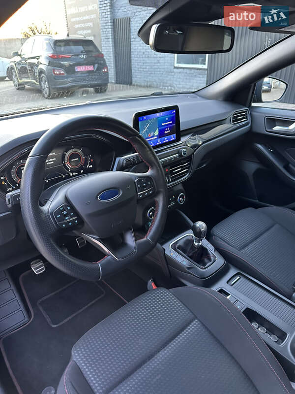 Хетчбек Ford Focus 2020 в Нововолинську